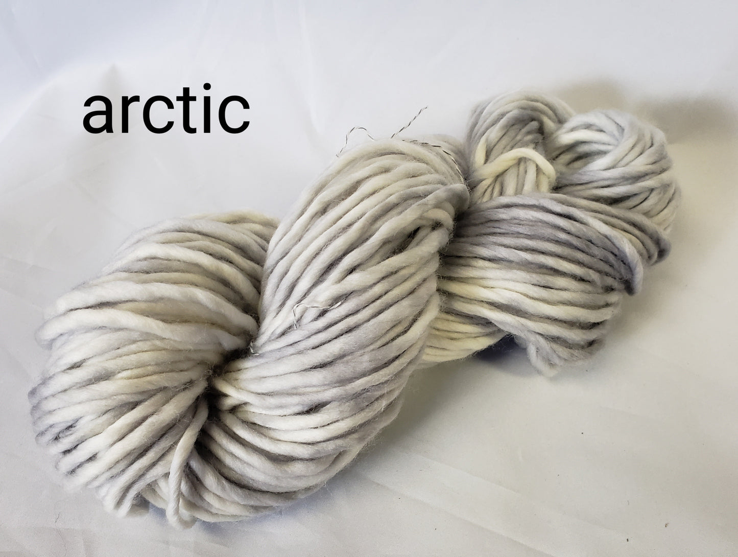 Island Yarn Hand-dyed Singulush