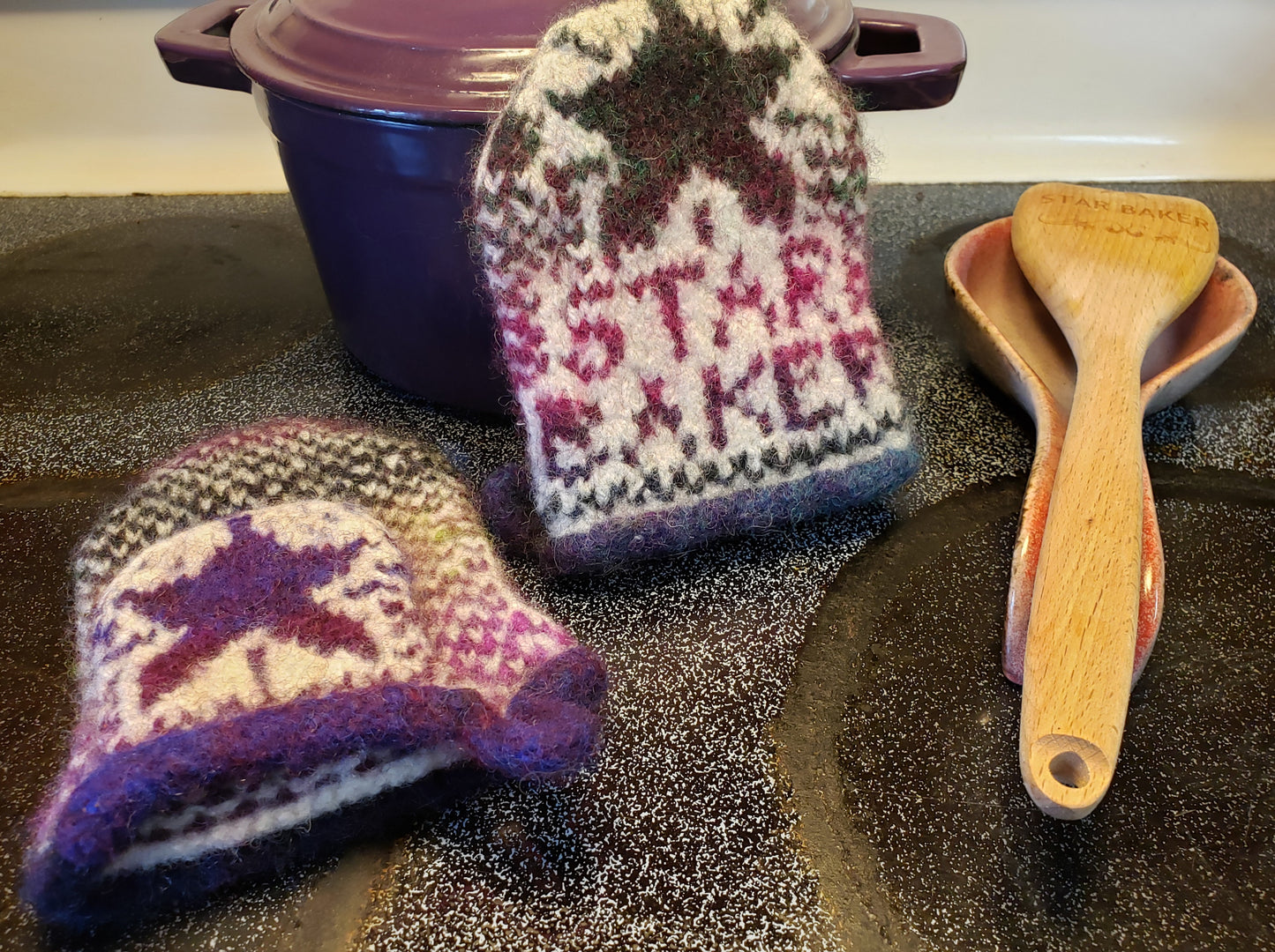 Felted Oven Mitts Kit