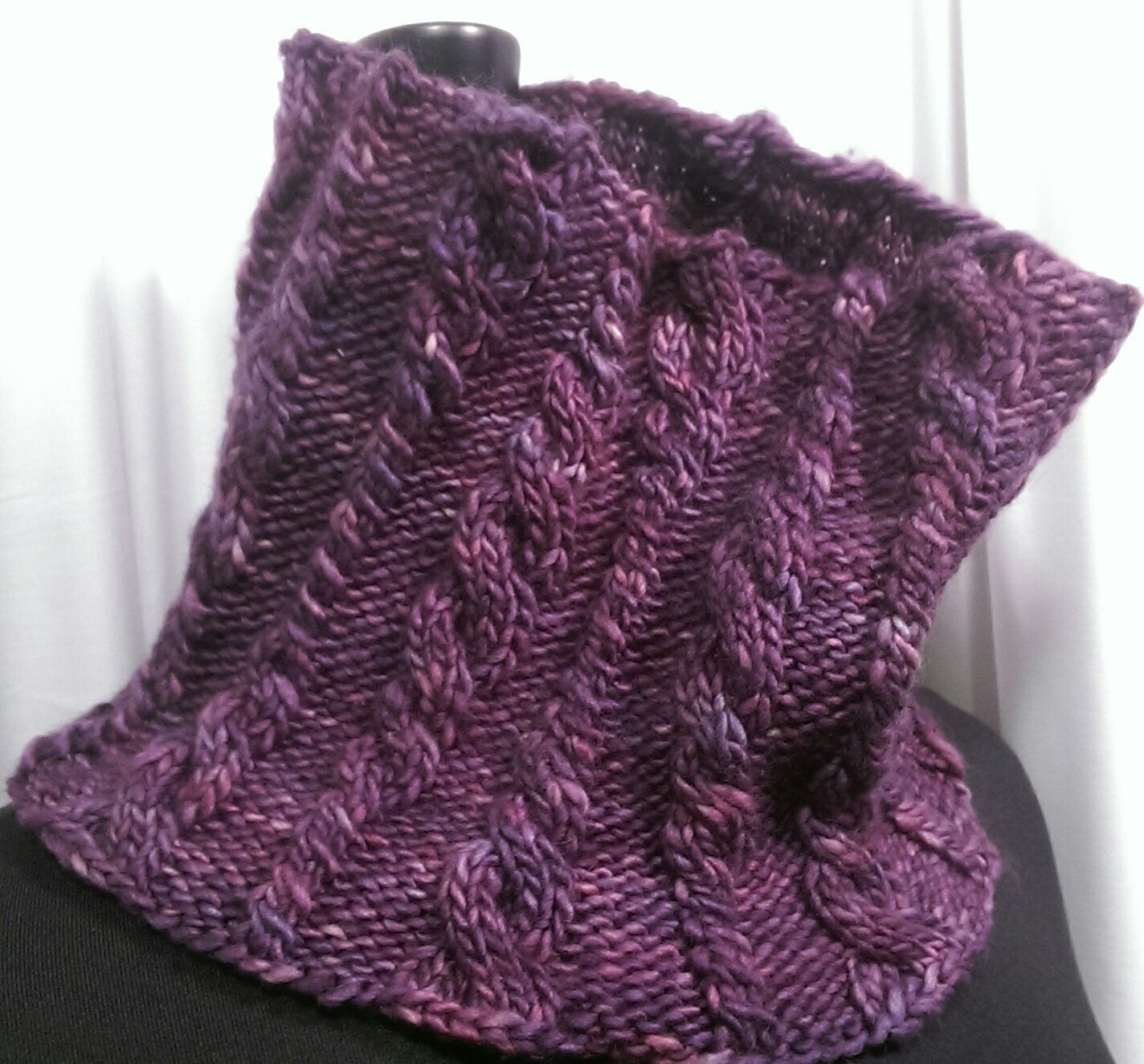 Elderberry Path Cowl/Scarf Pattern