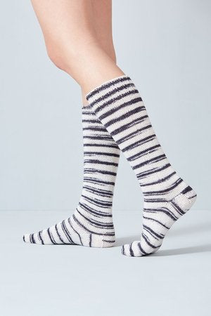 Urth Yarns Uneek Sock Yarn