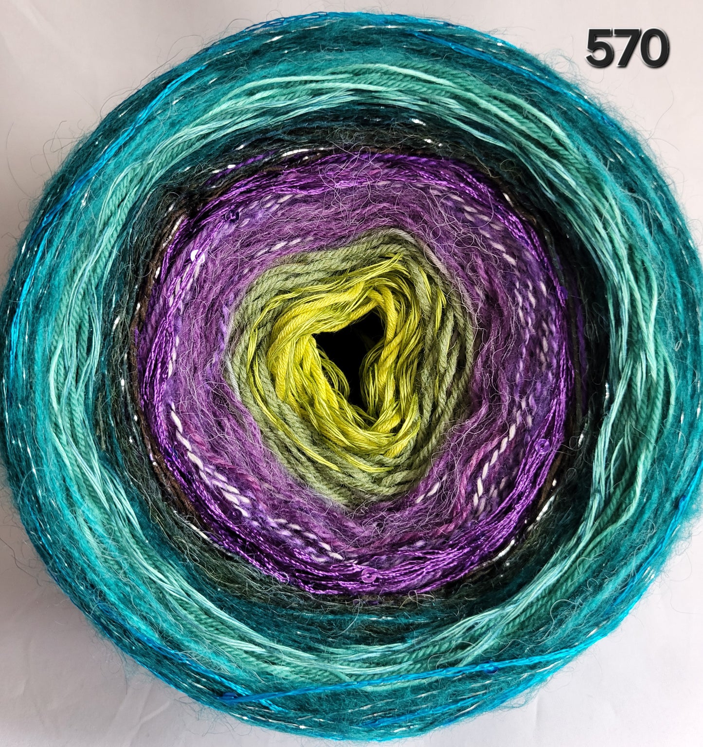 Island Yarn MAD BALL