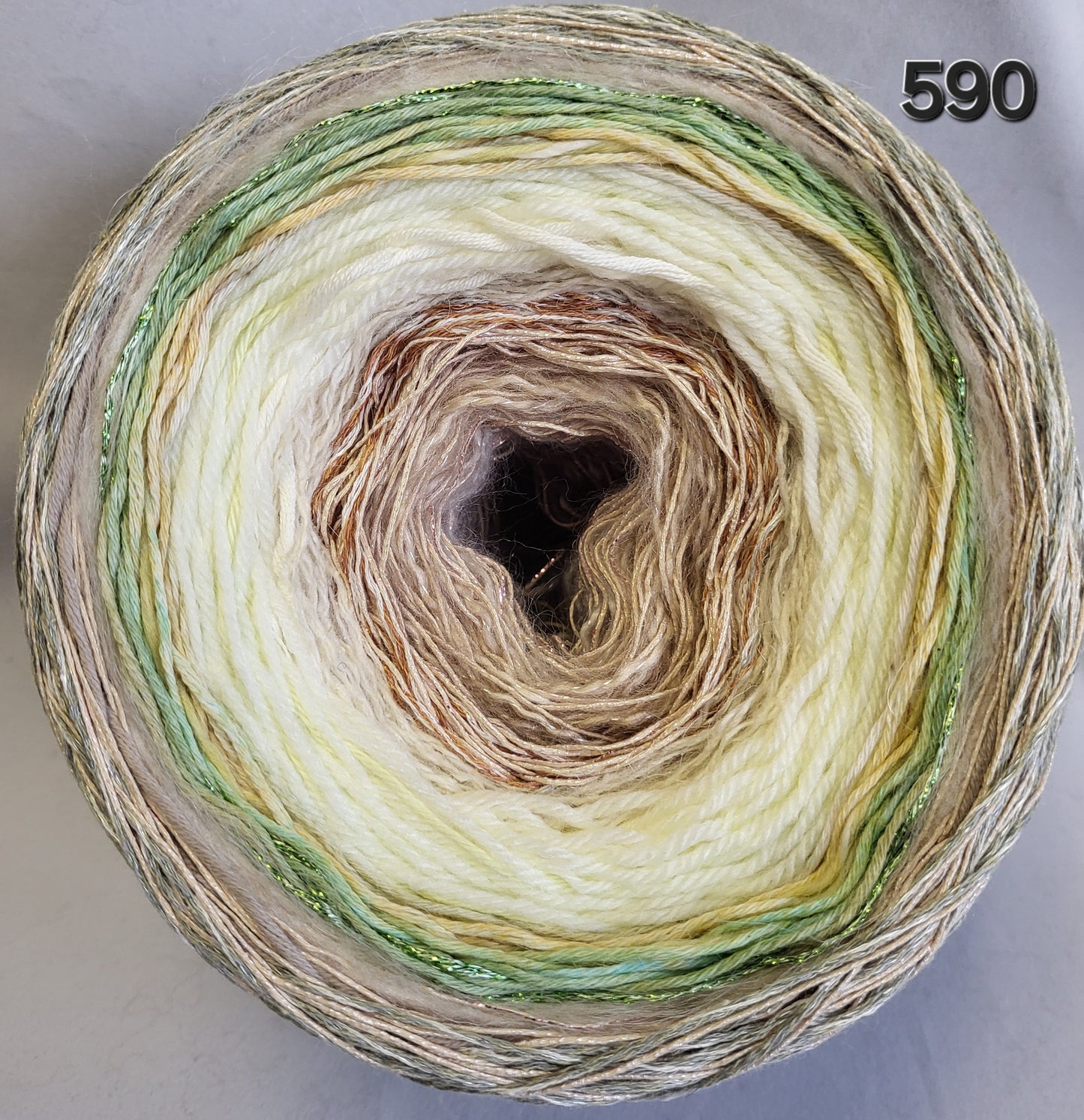 Island Yarn MAD BALL