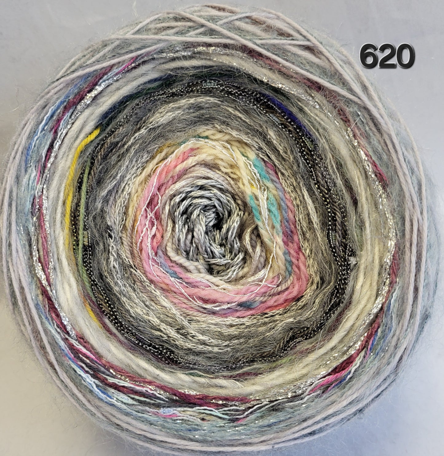 Island Yarn MAD BALL
