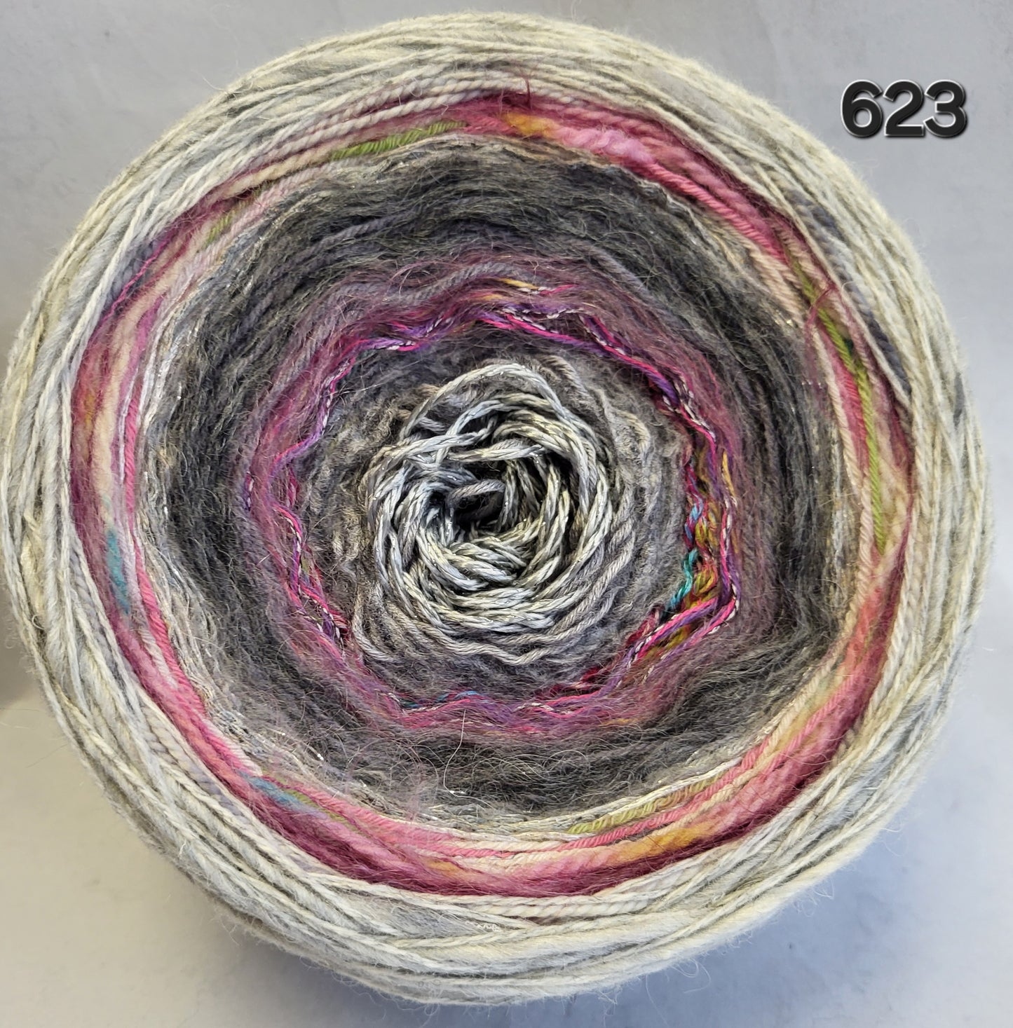 Island Yarn MAD BALL
