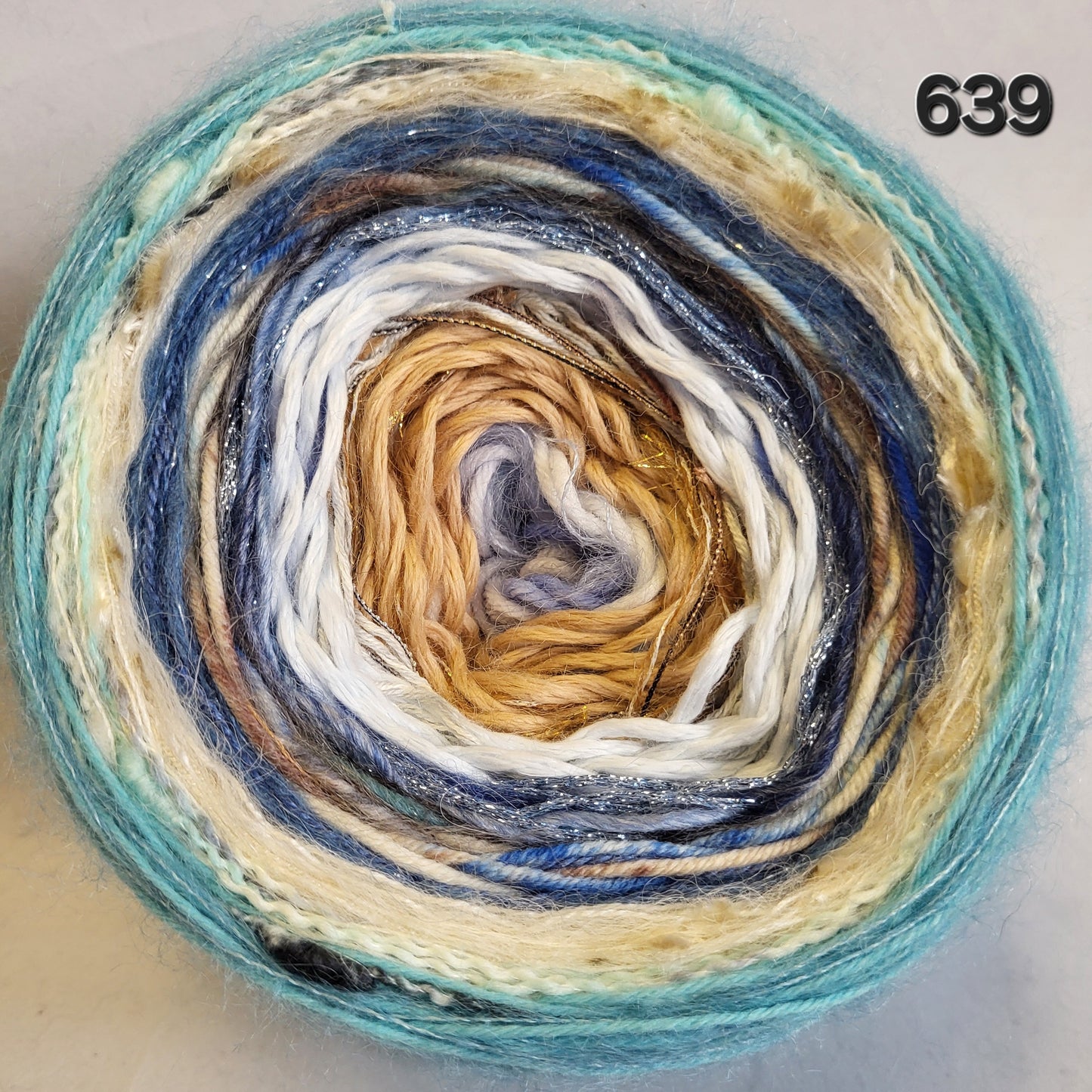 Island Yarn MAD BALL