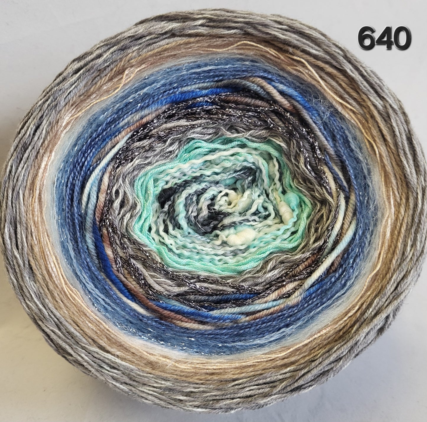 Island Yarn MAD BALL