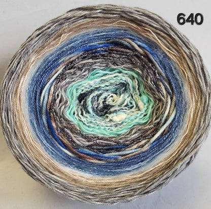 Island Yarn MAD BALL