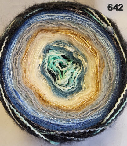 Island Yarn MAD BALL