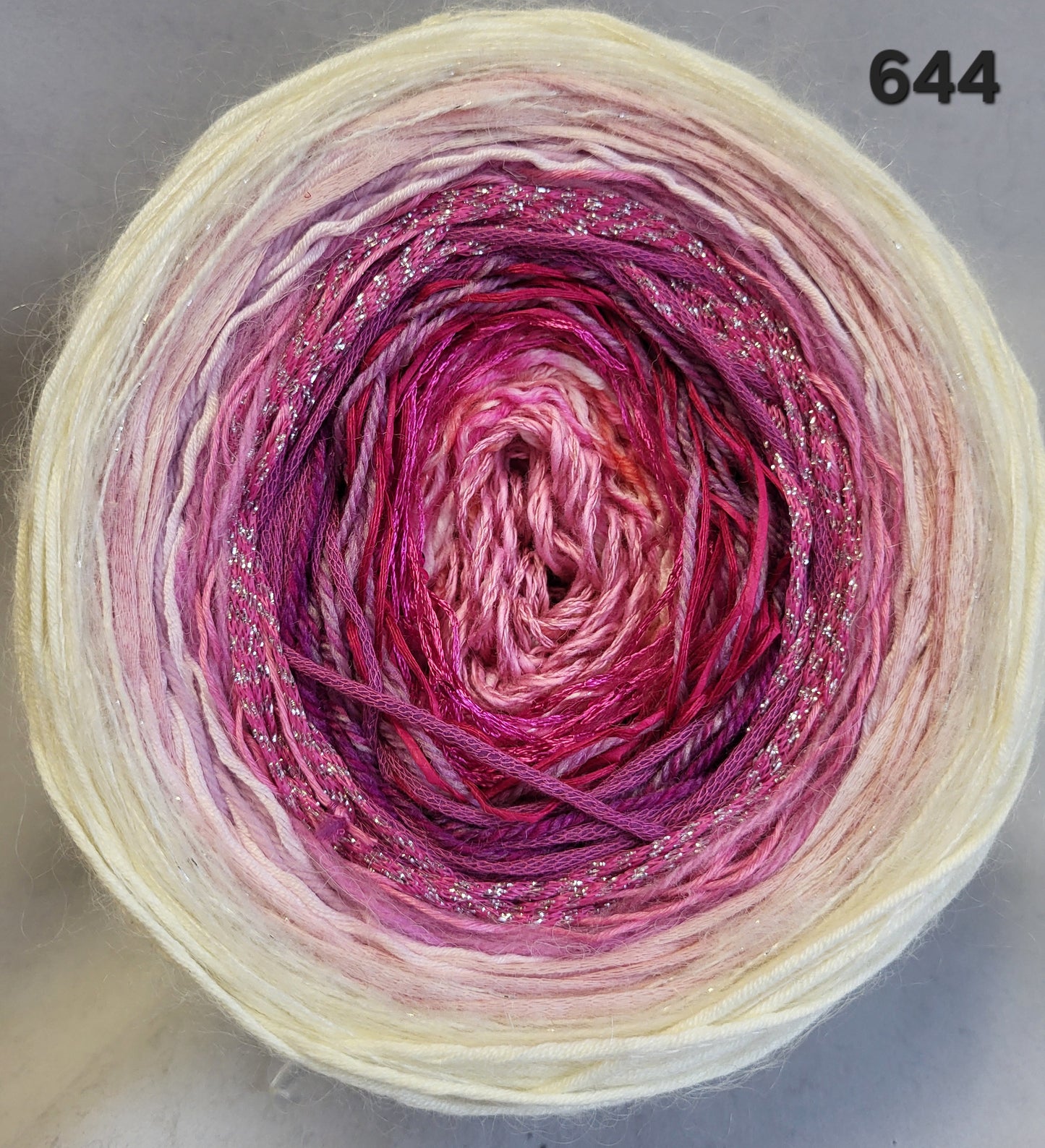 Island Yarn MAD BALL
