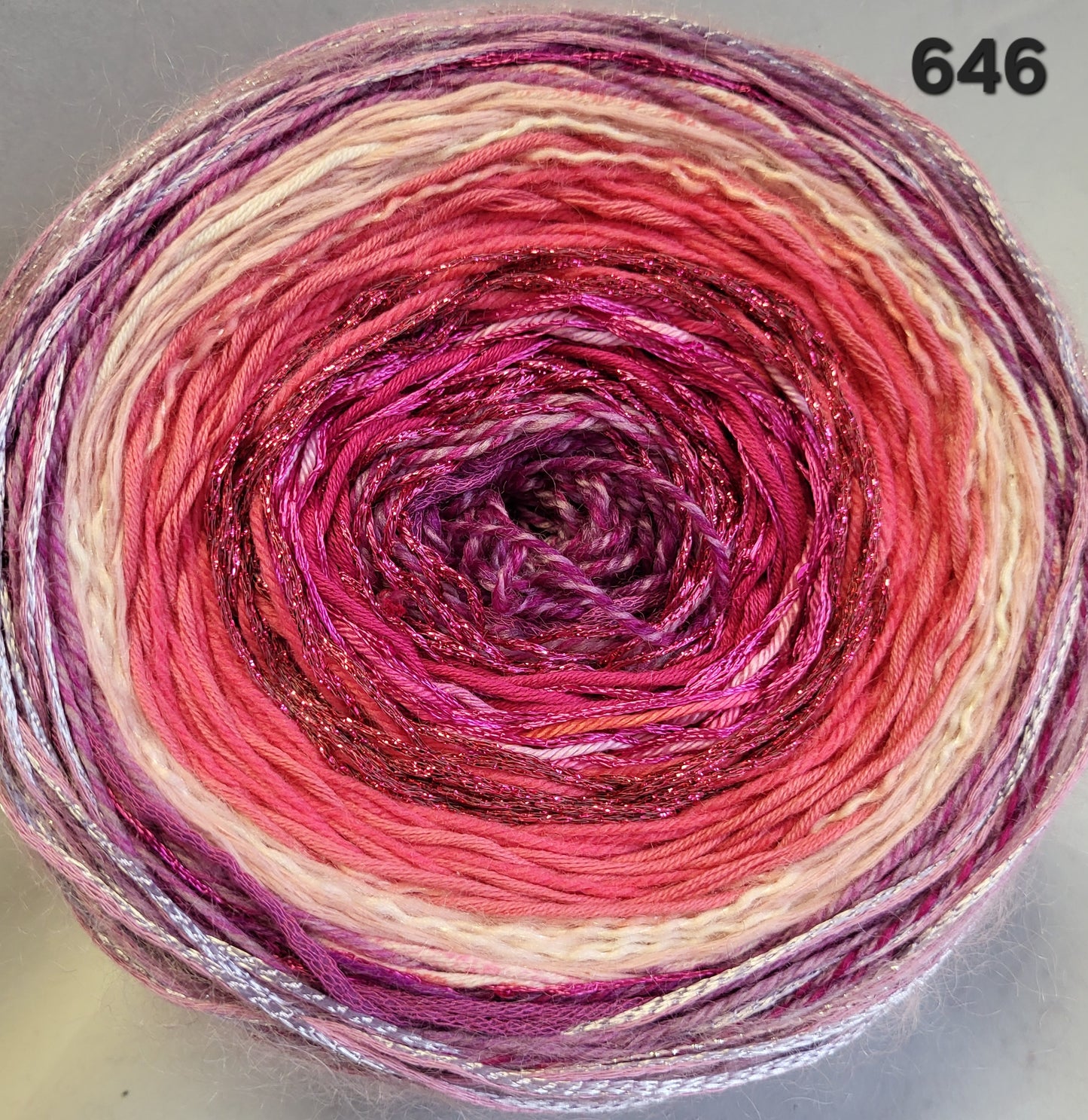 Island Yarn MAD BALL