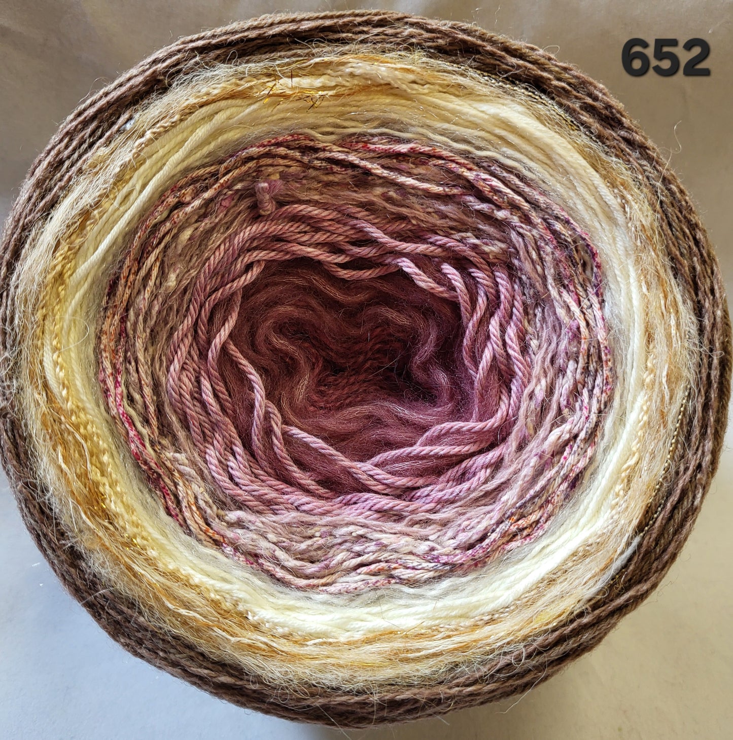 Island Yarn MAD BALL