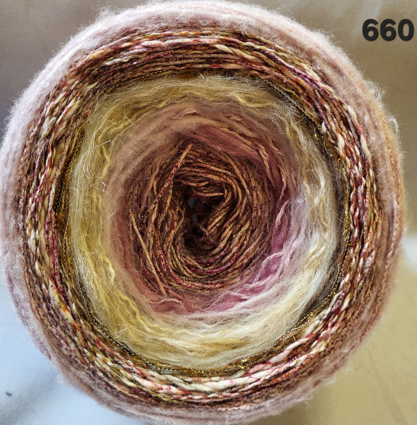 Island Yarn MAD BALL