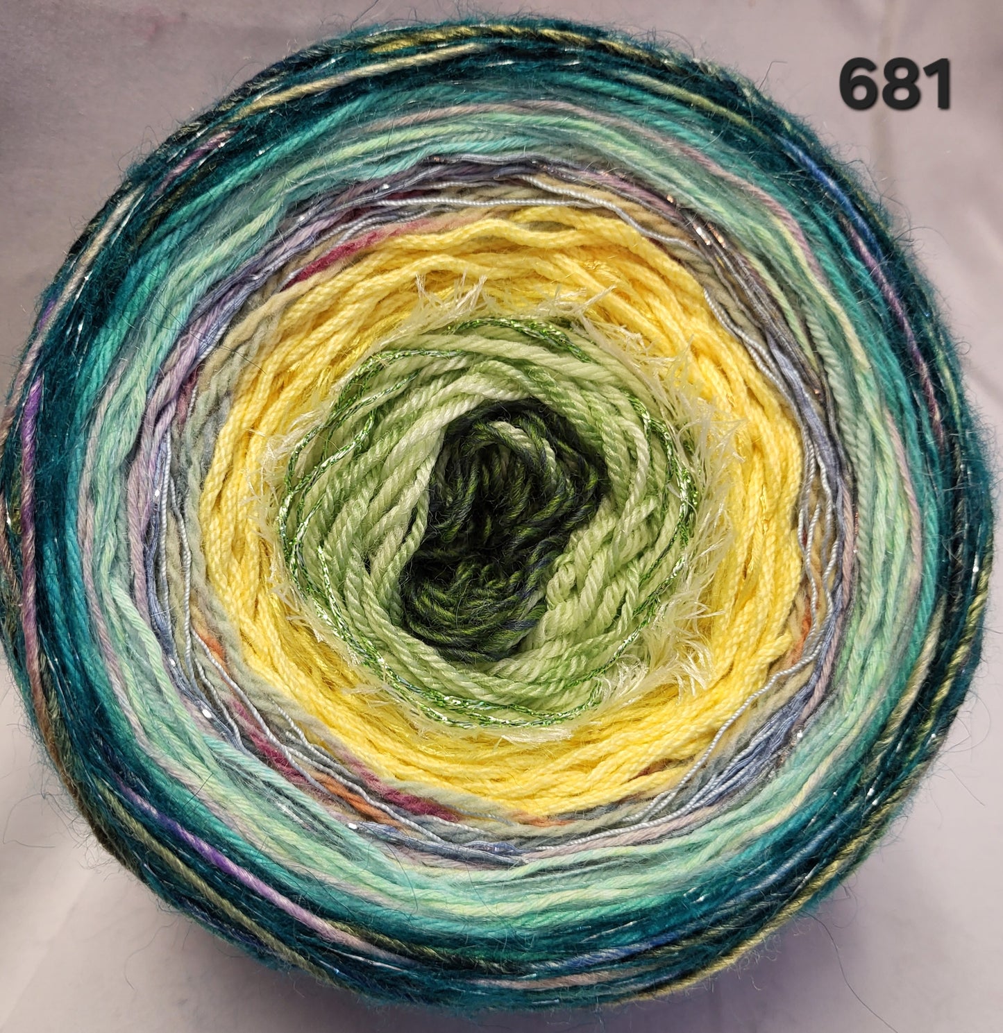 Island Yarn MAD BALL