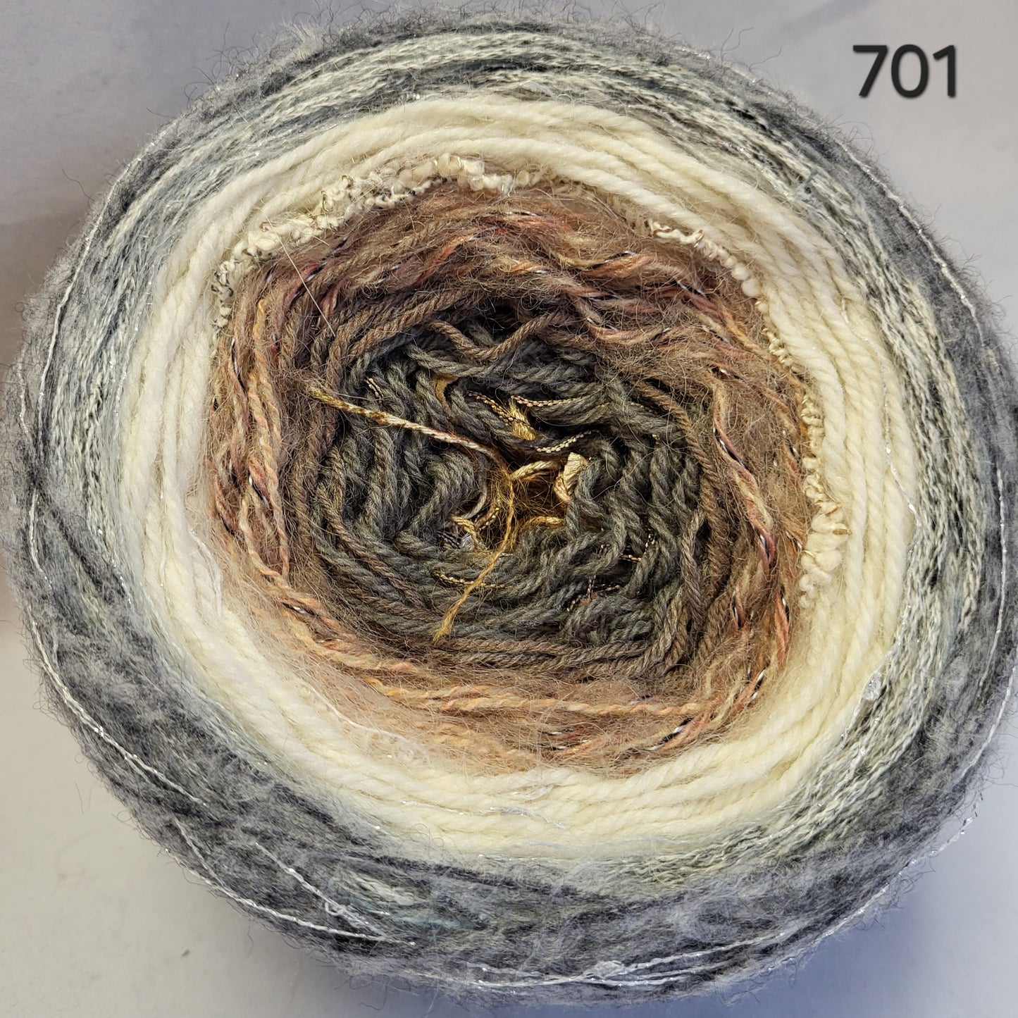 Island Yarn MAD BALL