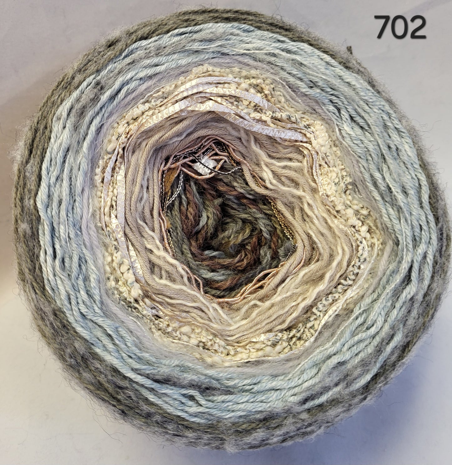 Island Yarn MAD BALL