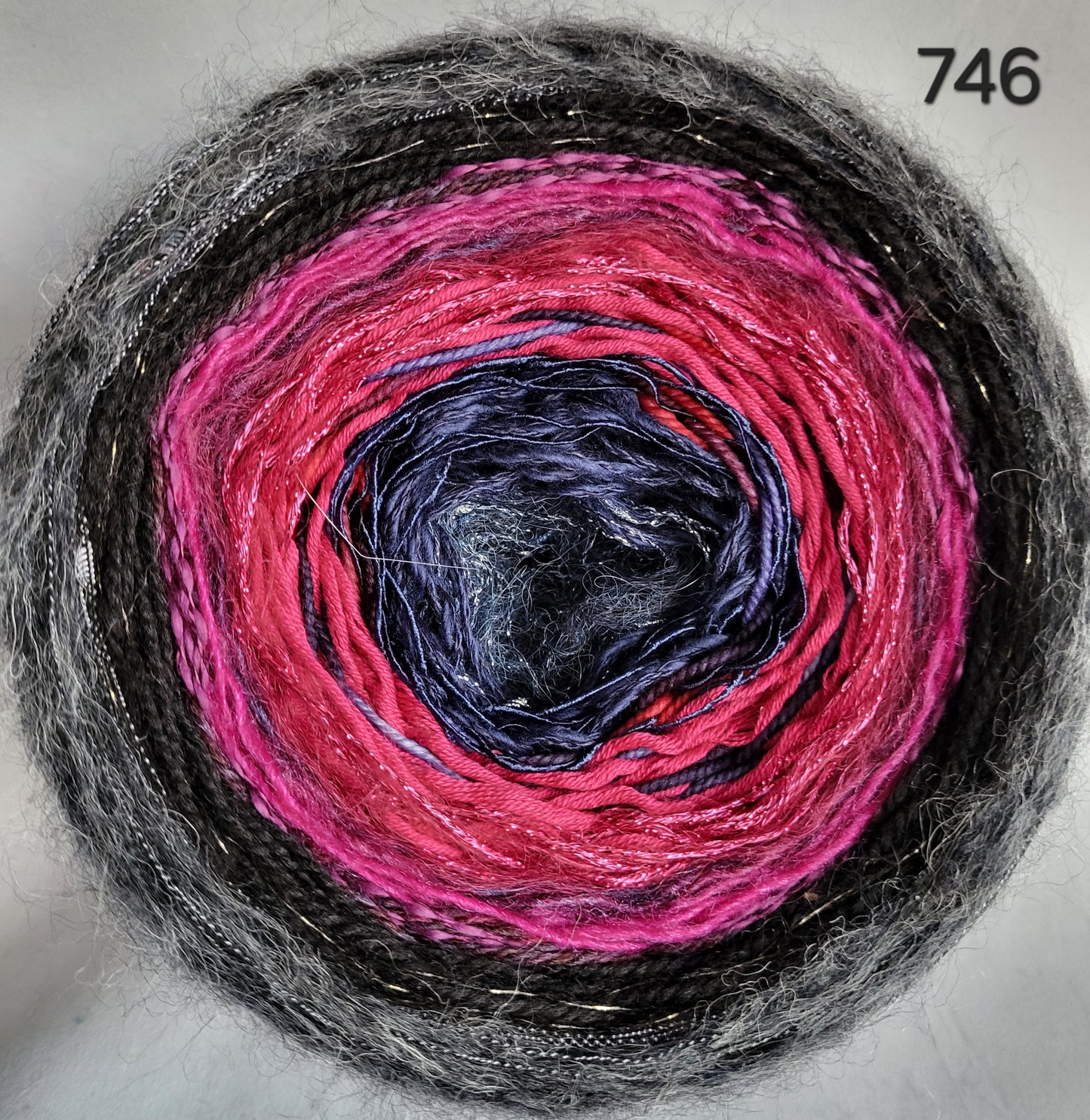 Island Yarn MAD BALL