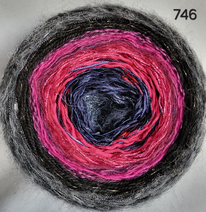 Island Yarn MAD BALL