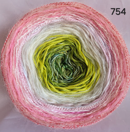 Island Yarn MAD BALL