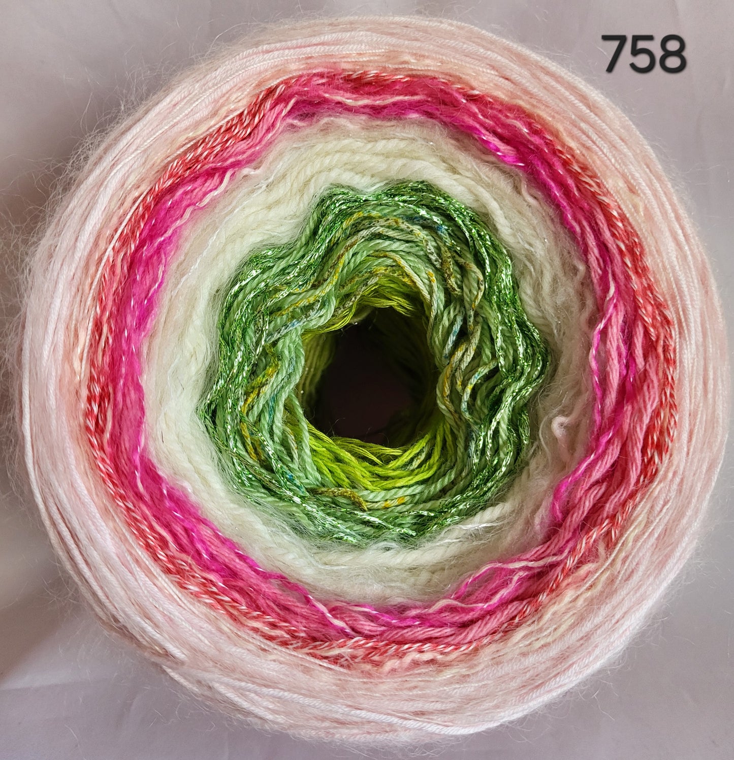 Island Yarn MAD BALL