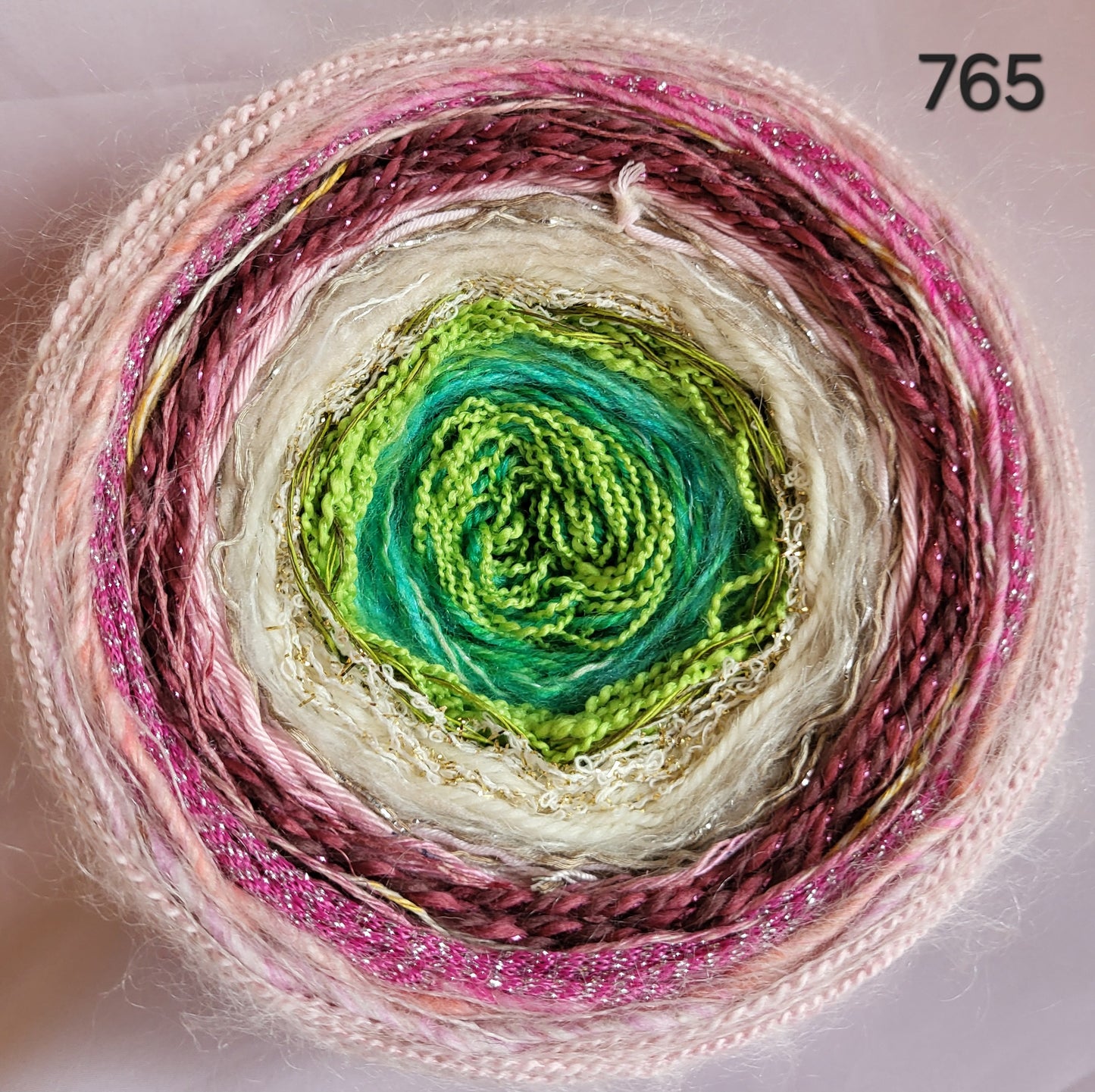 Island Yarn MAD BALL