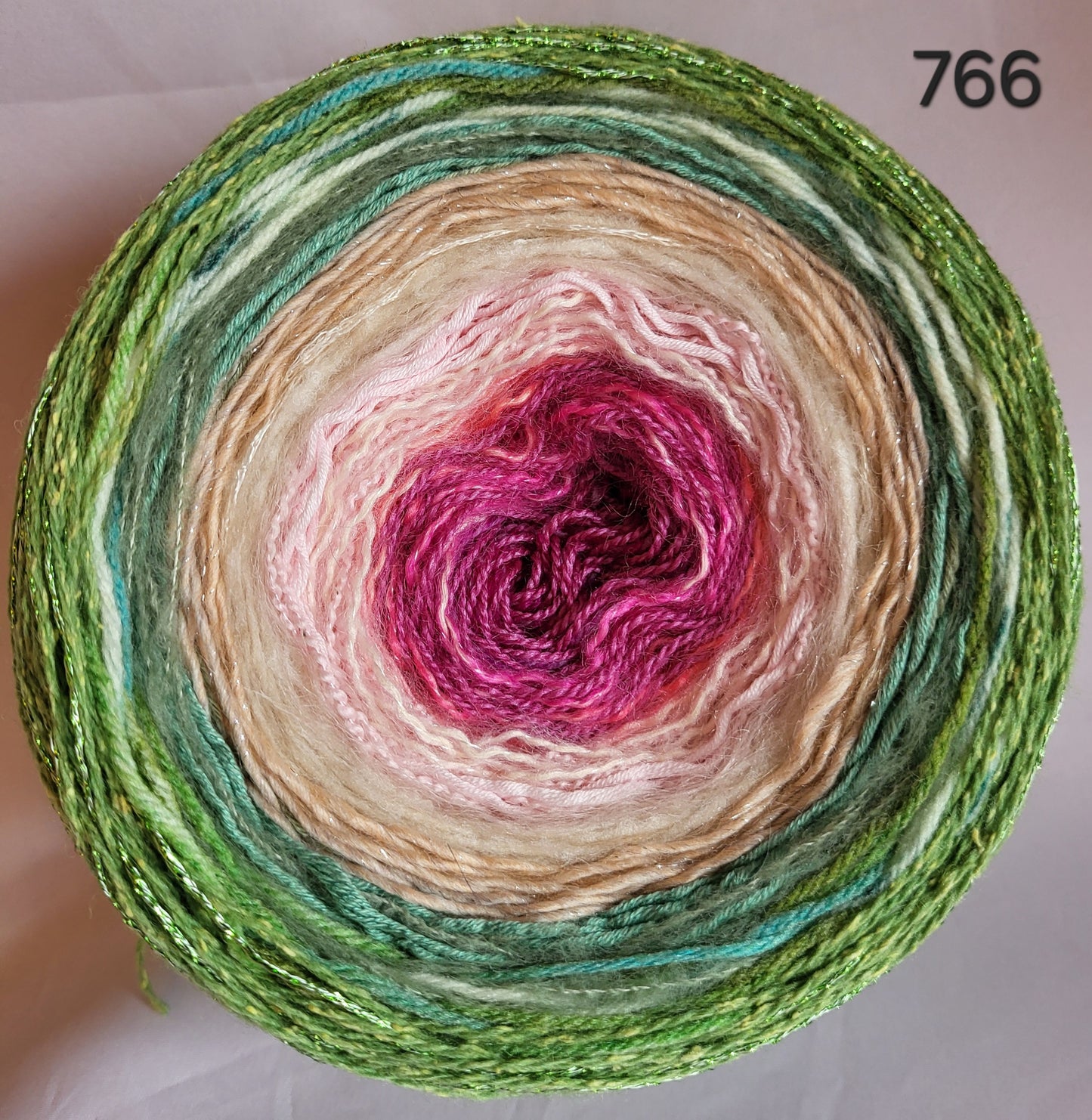 Island Yarn MAD BALL