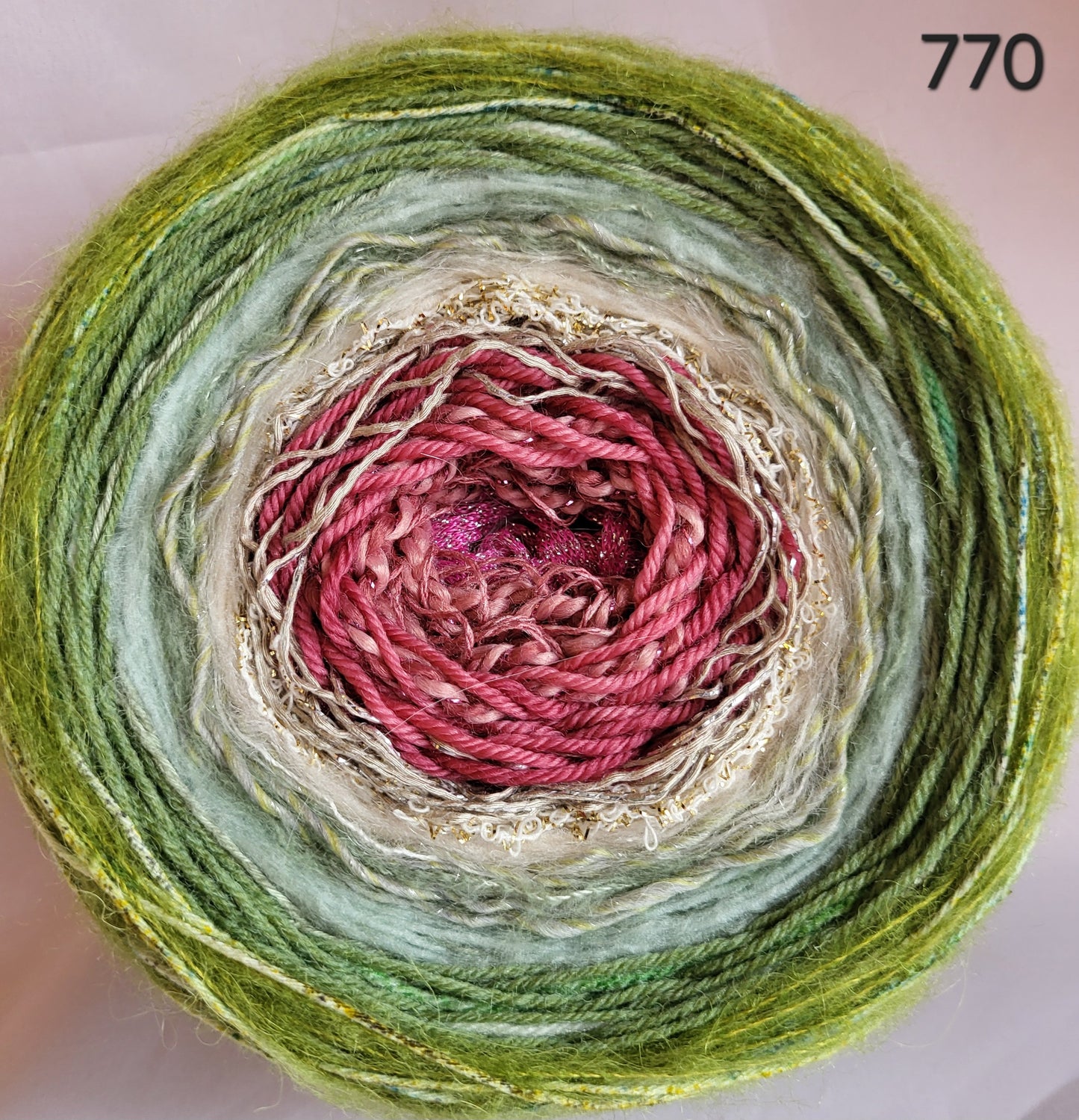 Island Yarn MAD BALL
