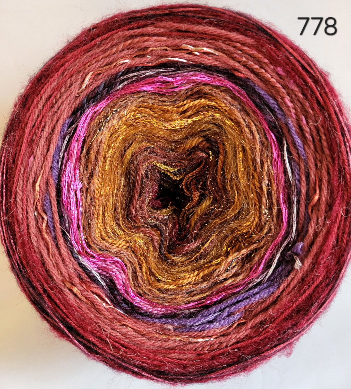 Island Yarn MAD BALL