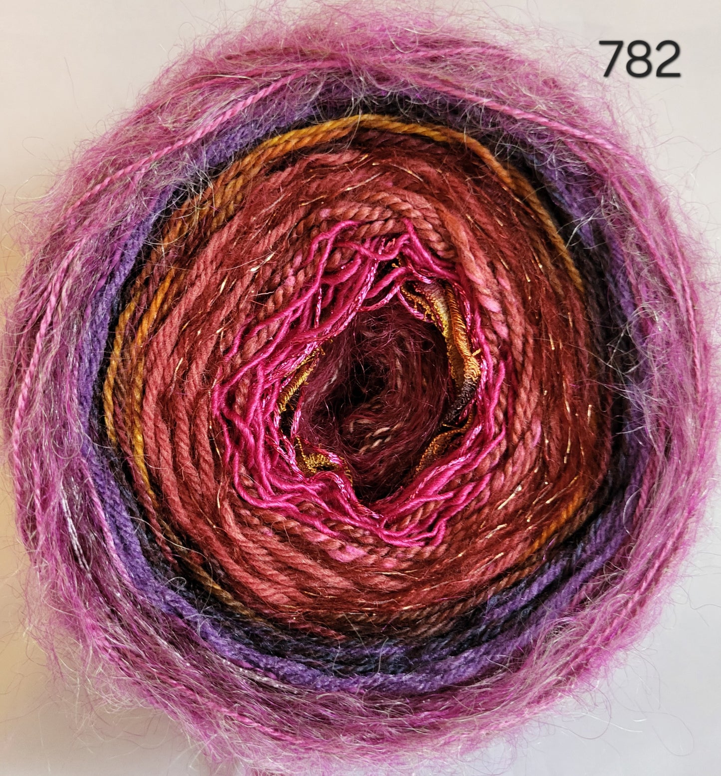 Island Yarn MAD BALL
