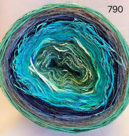Island Yarn MAD BALL