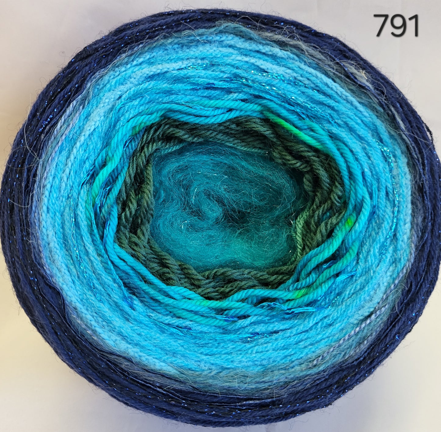 Island Yarn MAD BALL