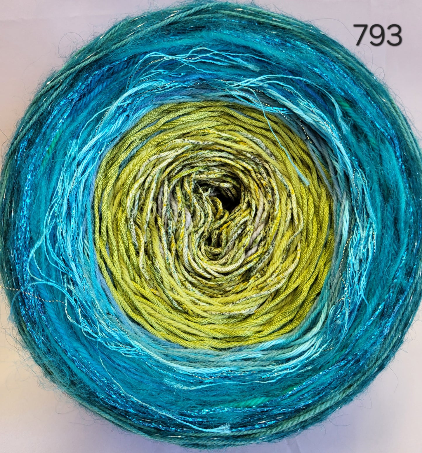 Island Yarn MAD BALL
