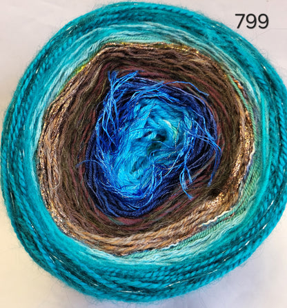 Island Yarn MAD BALL