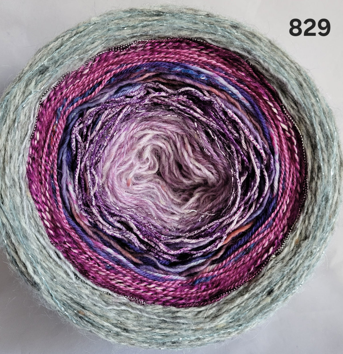 Island Yarn MAD BALL