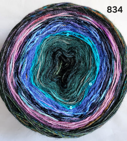 Island Yarn MAD BALL